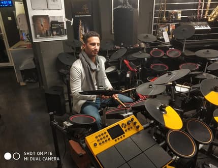 תמונה 1 עבור Drummer המרכז למוסיקה ולימודי נגינה