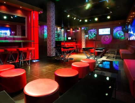 תמונה 3 עבור Stage Karaoke & Bar - סטייג בר קריוקי