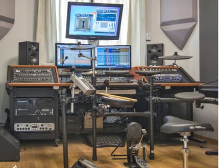 Image 1 for Guitar Studios