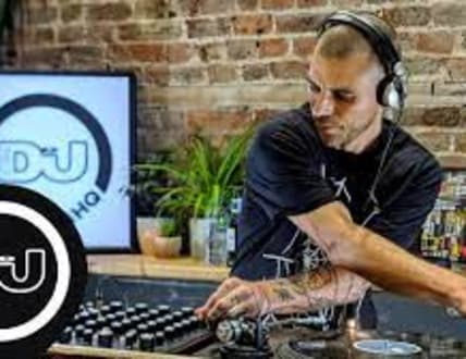 Image 2 for DJ Live 