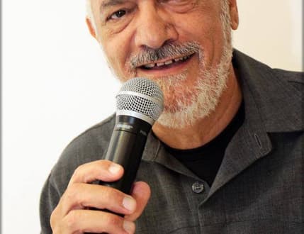 Image 3 for מושיקו כהן - הופעה של איש אחד