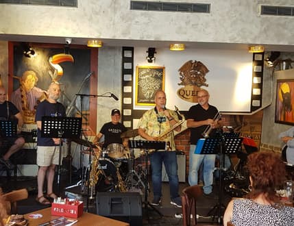 תמונה 4 עבור Tuesday Jazz