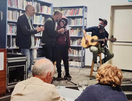 Image 1 for ספרייה ומרכז הנצחה בקריית טבעון 