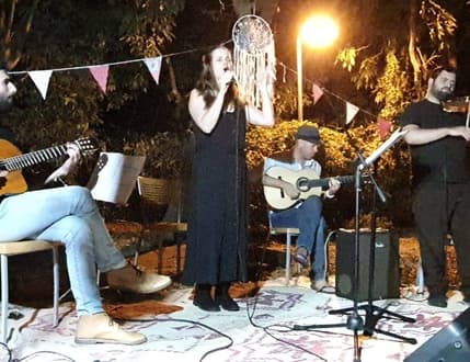 תמונה 3 עבור Gal Eckstein