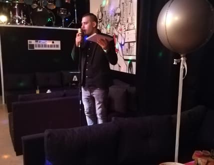 תמונה 3 עבור אקפלה קריוקי בוטיק