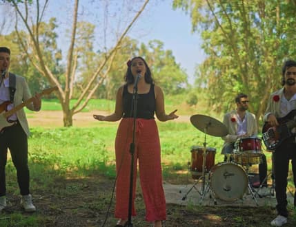 תמונה 2 עבור להקת קמפרי - מוזיקה חיה לאירועים Campari Band