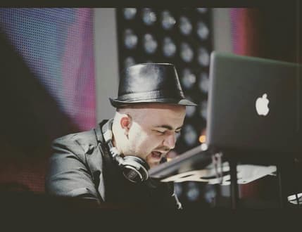 תמונה 2 עבור ZE DJ קבוצת מושיקו שטרן