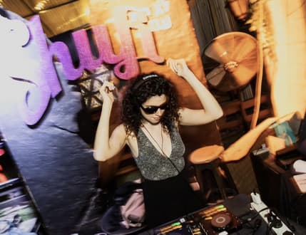 תמונה 1 עבור DJ MARIA HAKDOSHA