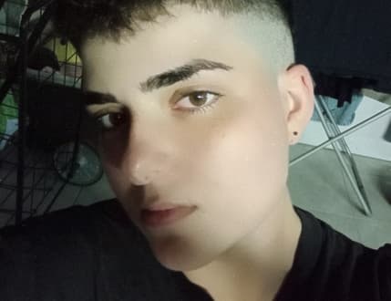 תמונה 1 עבור Dasha Antonov