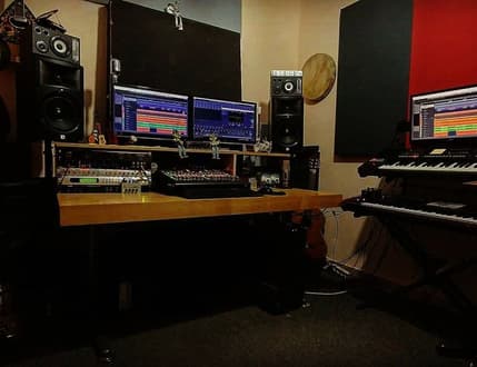 תמונה 2 עבור Mix Music Studio- אולפני הקלטה והפקה