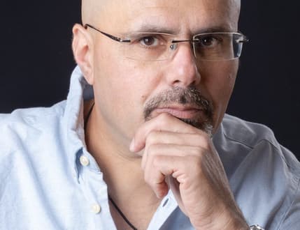 תמונה 1 עבור Avi Maor