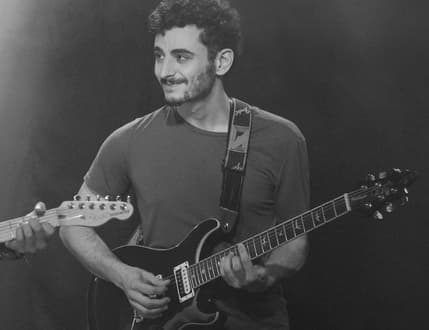 תמונה 1 עבור Miki Naim