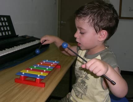 תמונה 3 עבור צלילים - מרכז למוסיקה ואומנויות