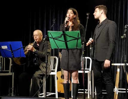 Image 4 for טוקהאוס