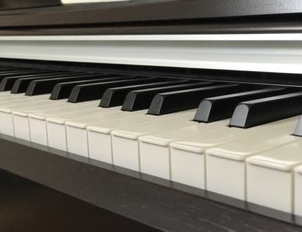 תמונה 1 עבור EY Music