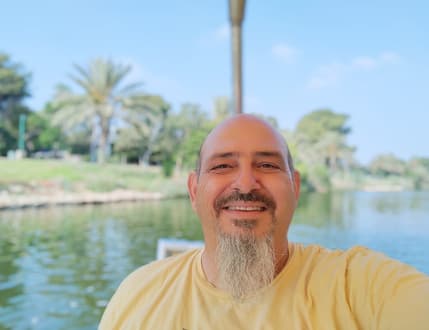 תמונה 1 עבור חסידית מזרחית