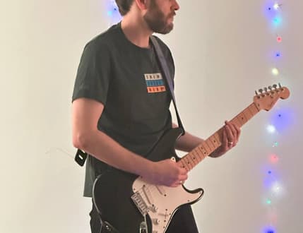 Image 1 for אלמוג מודעי