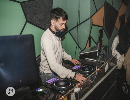 תמונה 2 עבור Just Music College